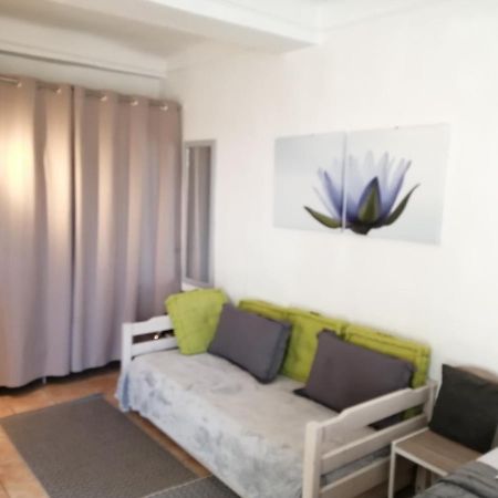 Saint Dizier Apartment Кан Екстериор снимка