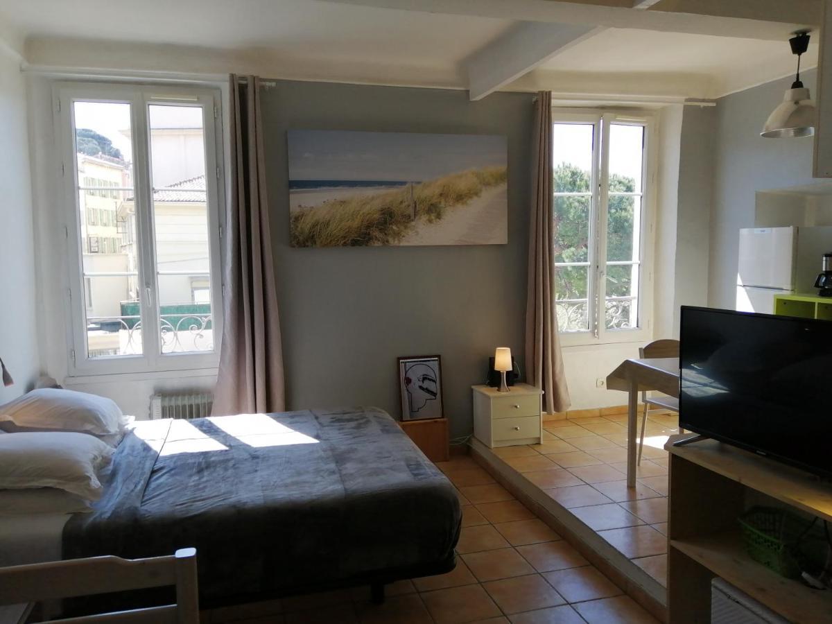 Saint Dizier Apartment Кан Екстериор снимка